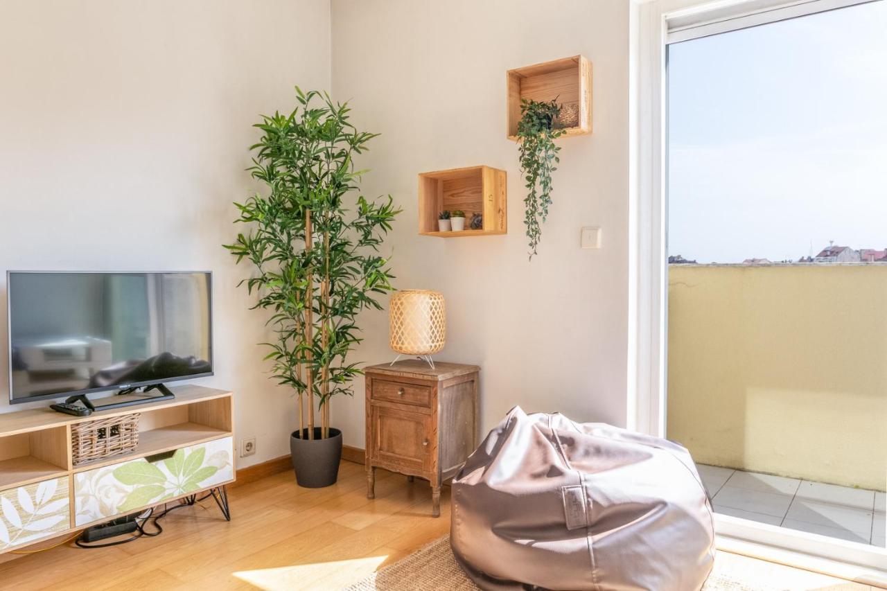 One Bedroom Apartment With Stunning River Views And Private Rooftop! Lisbon Luaran gambar